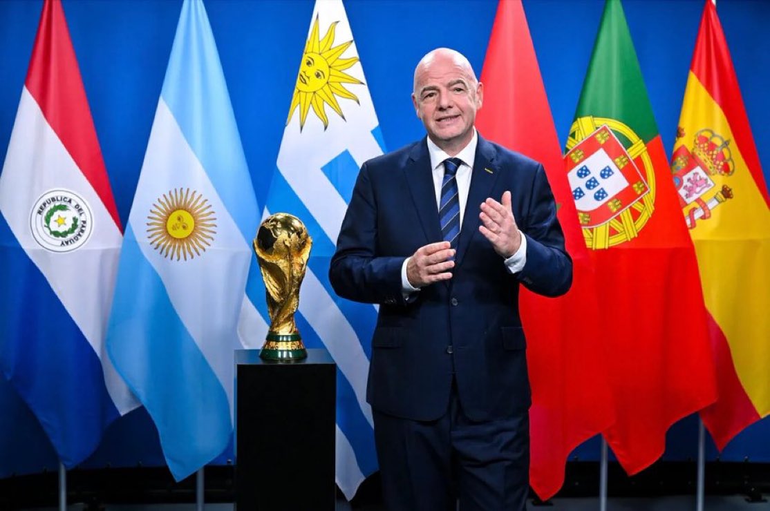 SCCR_212's tweet photo. La prochaine Coupe du Monde c’est 

AU MAROC 🇲🇦 
AU PORTUGAL 🇵🇹 
EN ESPAGNE 🇪🇸 

RE GA LA DE 🔥 https://t.co/YoMv7BHw1i