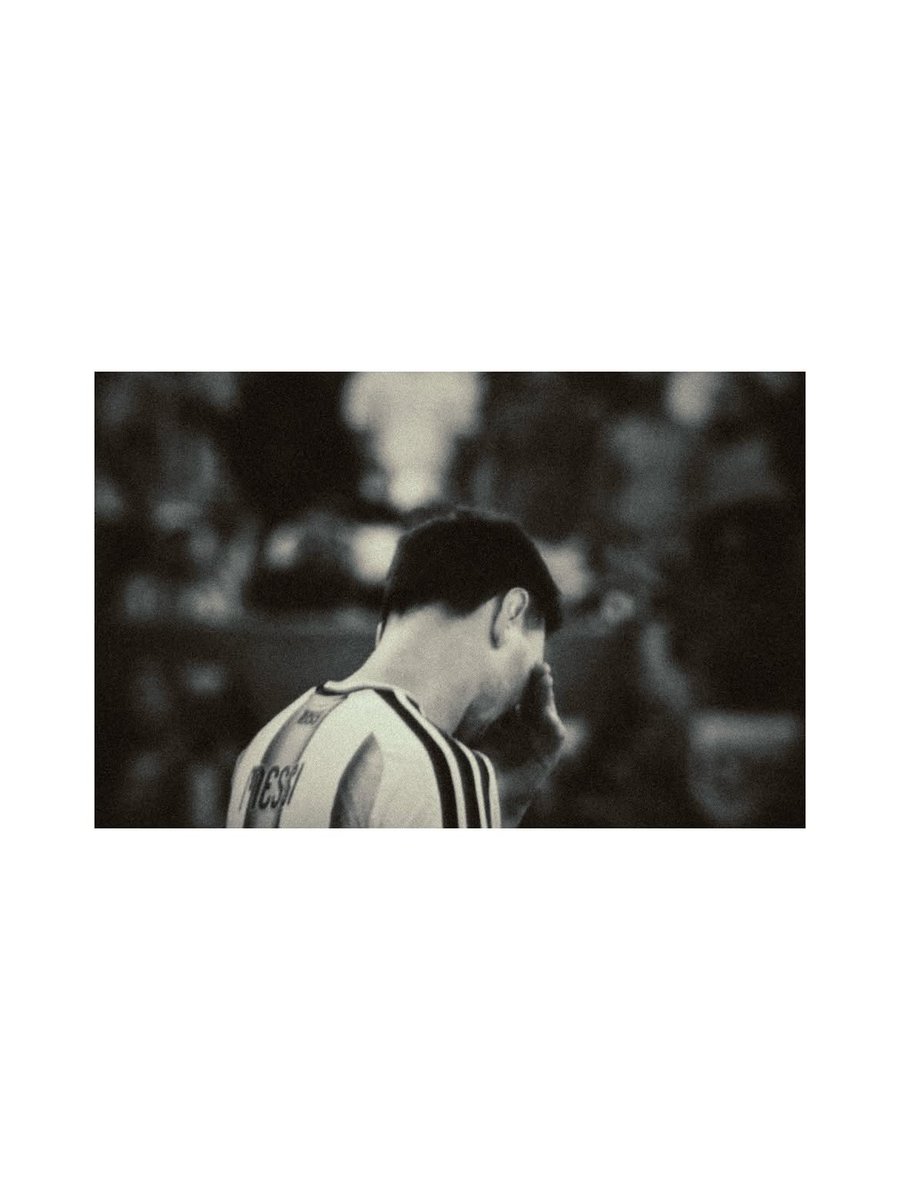 lockhighesofman's tweet photo. küçüklükten beri bana yaşattığın ve hala yaşatmaya devam ettiğin sevinç için teşekkür ederim. zor zamanımda beni bilmesen bile heyecanlandırıp moral olduğun için sana minnettarım. her şey için teşekkürler messi. her zaman senin kramponlarını alan çocuk ben. https://t.co/EmzrB2REto