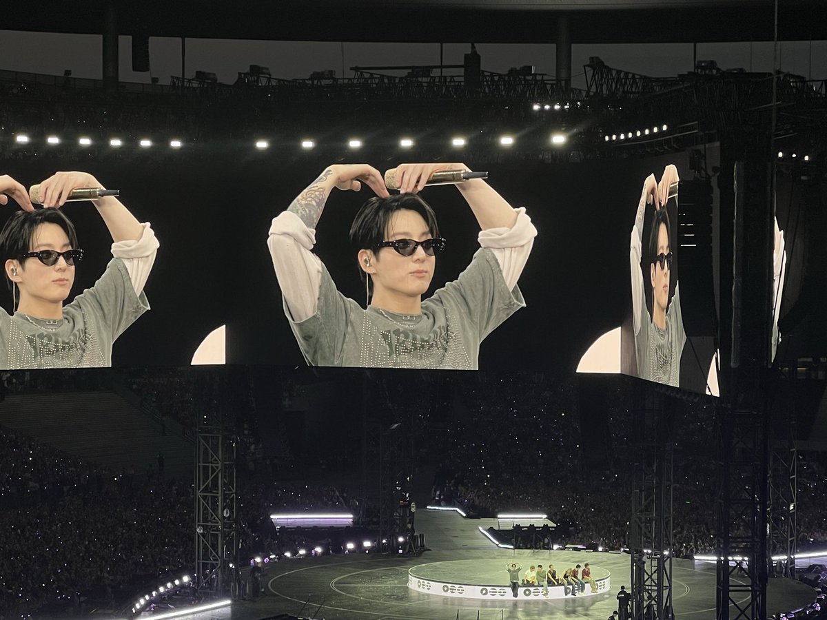 tiimaeee's tweet photo. #jungkook https://t.co/pbt8gX7aSB