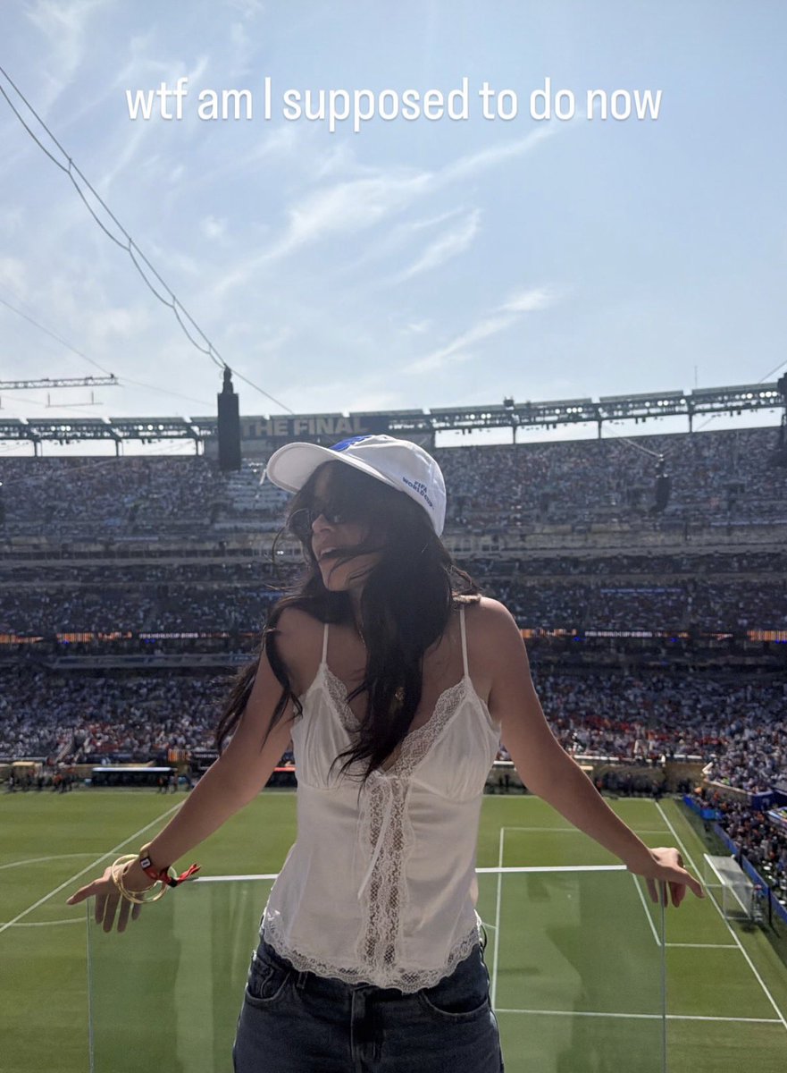 DAILYCAMILAKC's tweet photo. Eu que te pergunto, mas te respondo…

VÁ TERMINAR O ÁLBUM CAMILA CABELLO https://t.co/HJod3K3yfn