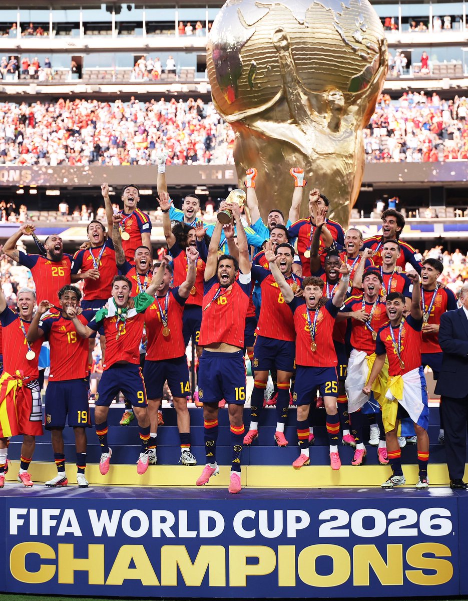 Kryptosgeno_2's tweet photo. Spain 🇪🇸 are #FIFAWorldCup Champions 🏆 https://t.co/MnfGH7wCeN