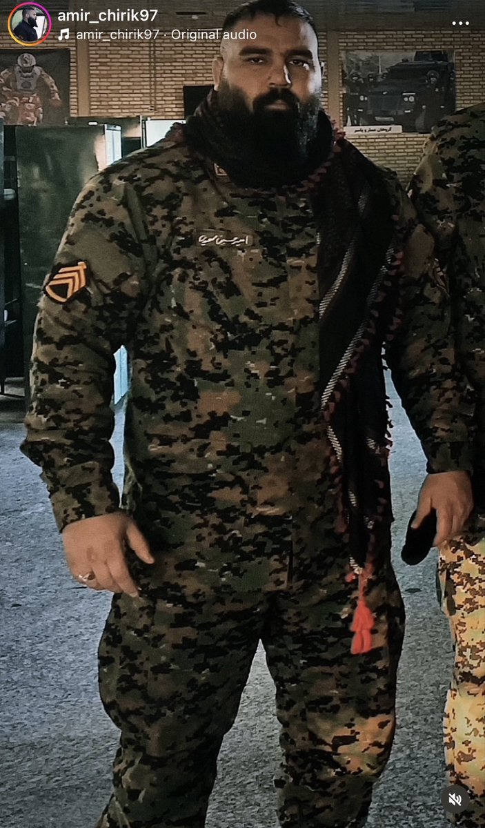 FireoftheGod1's tweet photo. 🛑ساعت شناسایی:

نام: امیرحسین سعیدی

شغل: عضو نپو«نیروی پاد وحشت» و‌ پلیس ضد شورش یگان ویژه و محافظ«بادیگارد»

محل تولد: ابهر

نامبرده در کشتار میهن پرستان شهرهای ابهر ، زنجان، قزوین در ۱۸،۱۹ دی ۲۵۸۴شاهنشاهی نقش مستقیم داشته 

#جاويدشاه‌ 
#همکاری_ملی https://t.co/hwTMrqRYie