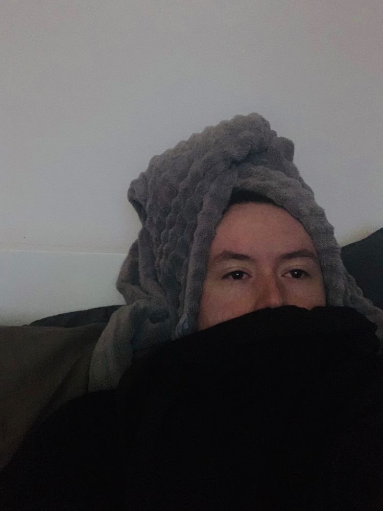 babygirleddie69's tweet photo. Post-Ink everything shower 🙂↕️🙂↕️ #boselcaday #badomensselcaday @GH0ST0MENS https://t.co/eNOIm7jljM