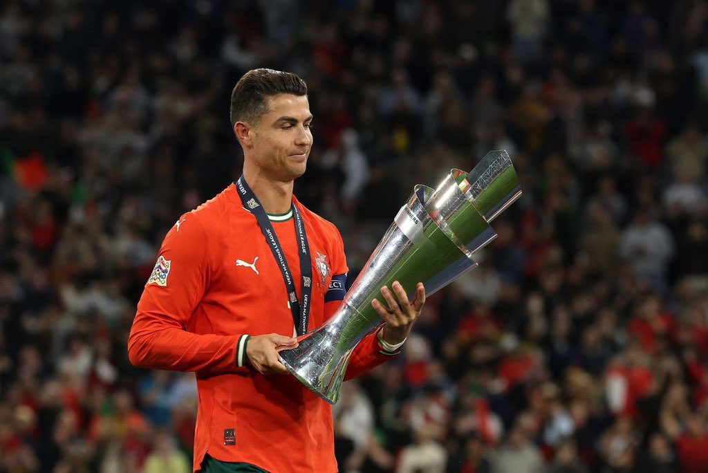 pxr_cyishim's tweet photo. vs spain https://t.co/WjBPieocAX