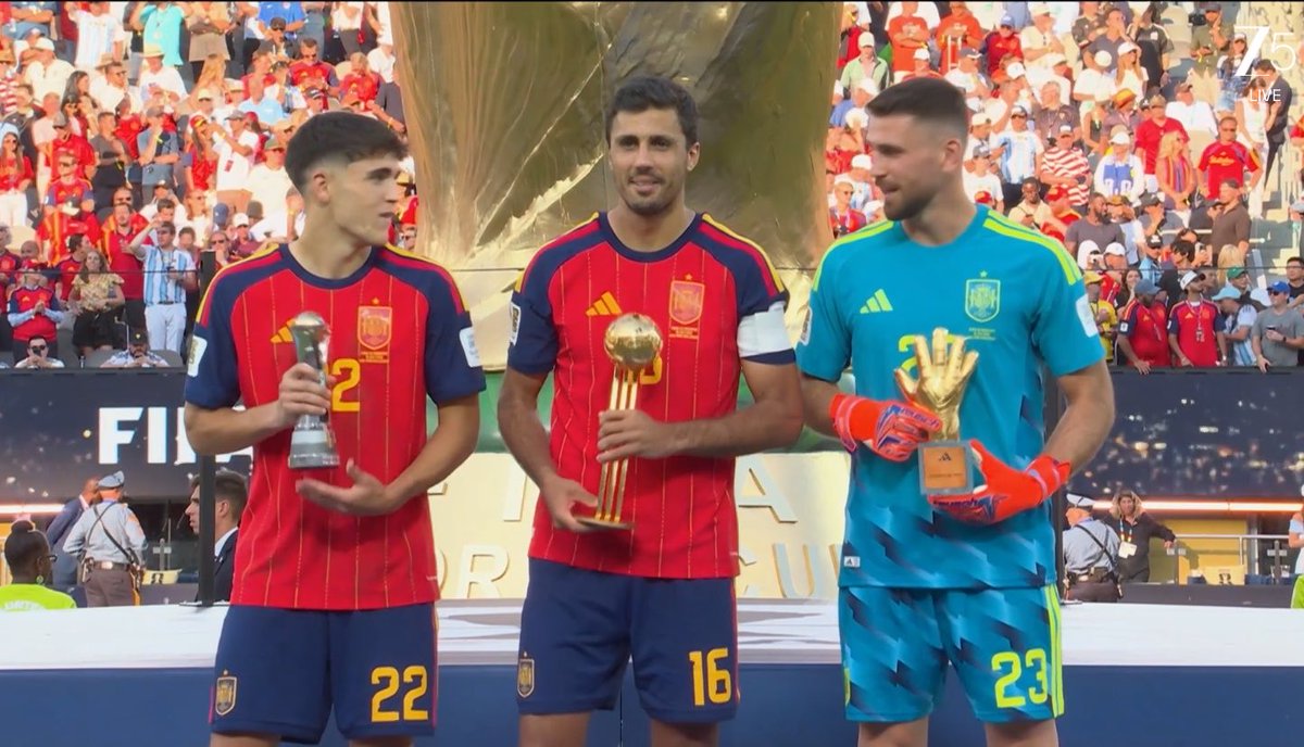 tweetsbyhk's tweet photo. 3 REASONS FOR Spain’s WORLD CUP VICTORY.what a team man 👏👏👏 They WON all the AWARDS
#Spain vs #Argentina
#ESPARG #ARGESP #FIFAWC #FIFAWorldCup #FIFAWC2026 #FIFAWorldCup2026 #WorldCupFinal #FIFAWorldCupFinal #FIFAWCFinal #España #ESPvARG #ESPxARG #FIFAWC26 #FIFAonZee5 #FWC26 https://t.co/izeWefJH0Z