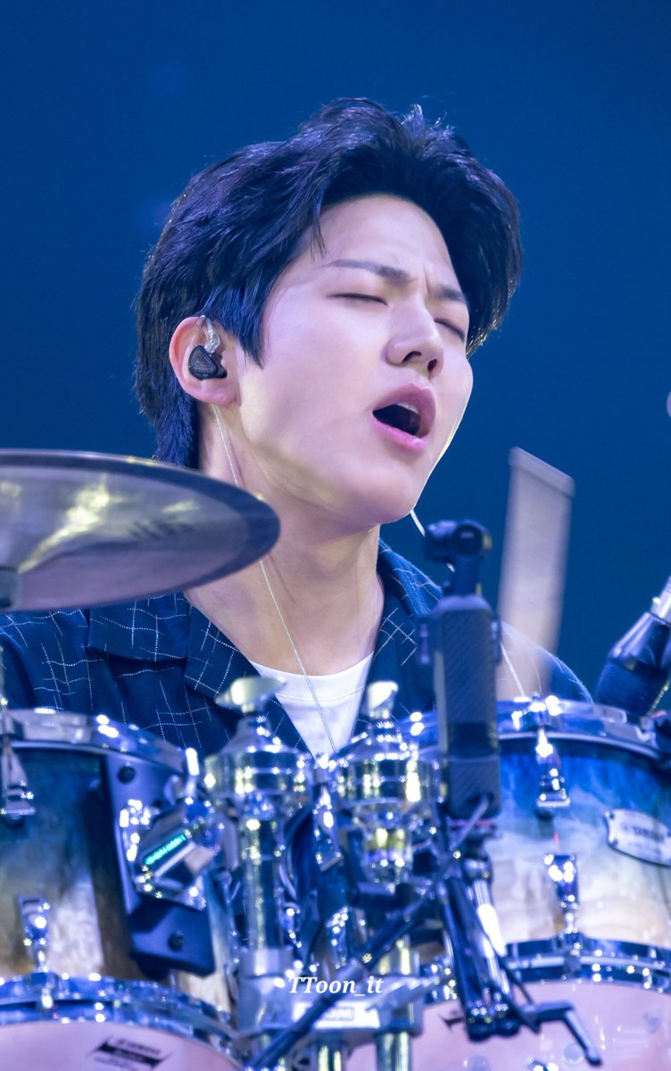 SLOW 또온 tweet media