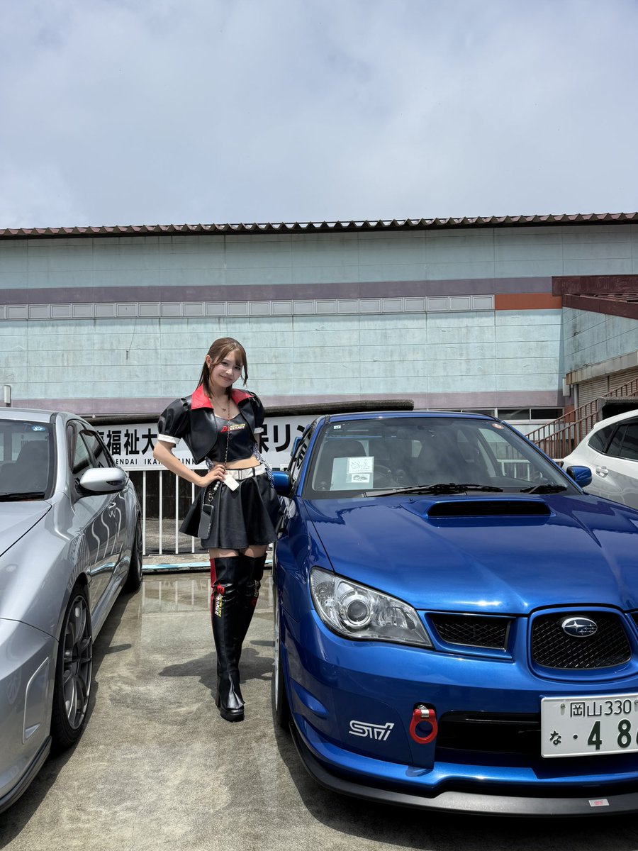 yanagiya1981's tweet photo. ��バルフェス楽しかった😁😁😁
おむちゃんにも会えたし、サイン✍️貰ったし👍これからも応援します📣
あ、スバル車もいっぱい見れたのも楽しかった😅
@omumu_u https://t.co/LHyYk7b9FU
