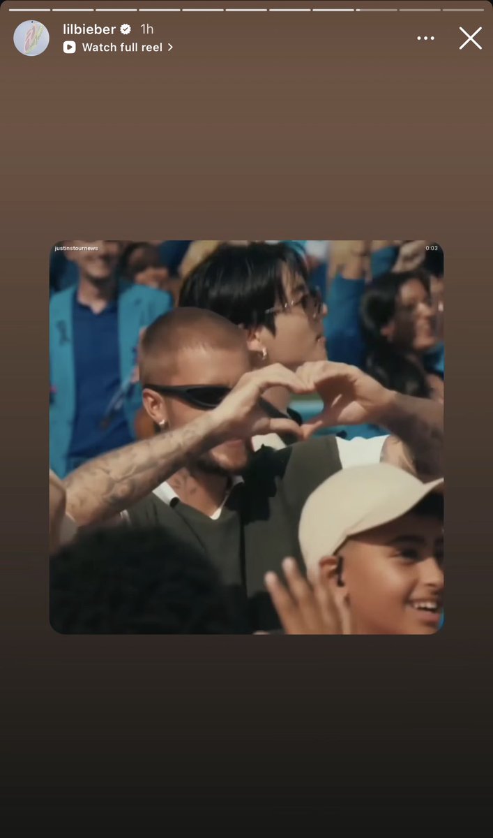 JJK_Times's tweet photo. Justin Bieber shared a fan account video of himself via his Instagram Story, where Jungkook is spotted right behind him in the frame https://t.co/VqlMj3xQyu