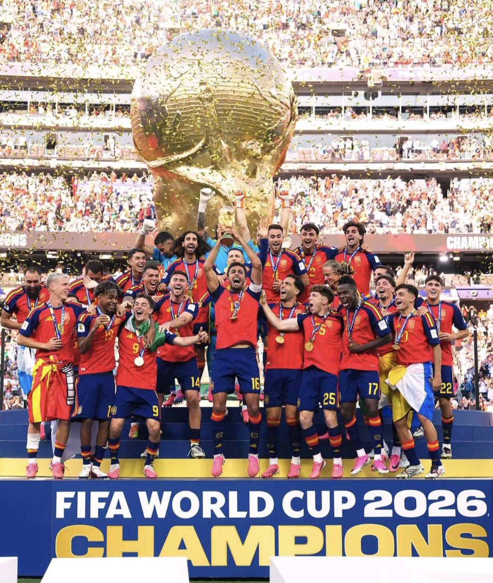 JoSupm87's tweet photo. Después del 2010 nunca pensé volver a ver esta imagen🥹🥹🥹🇪🇸⭐️⭐️ https://t.co/eAVe1eYdUx