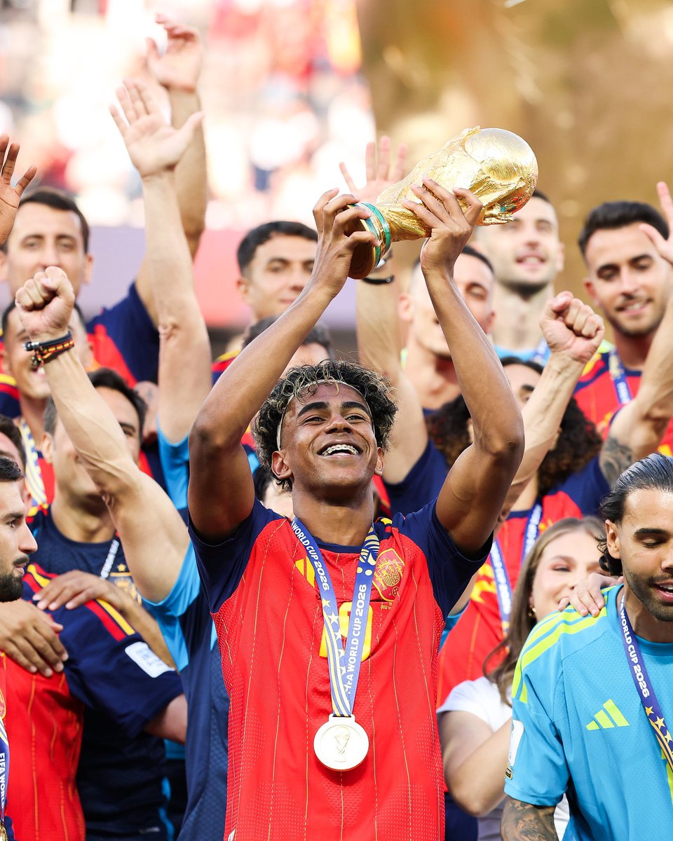 NotJustOk_'s tweet photo. Spain are World Champions https://t.co/OPOwrPBbVp