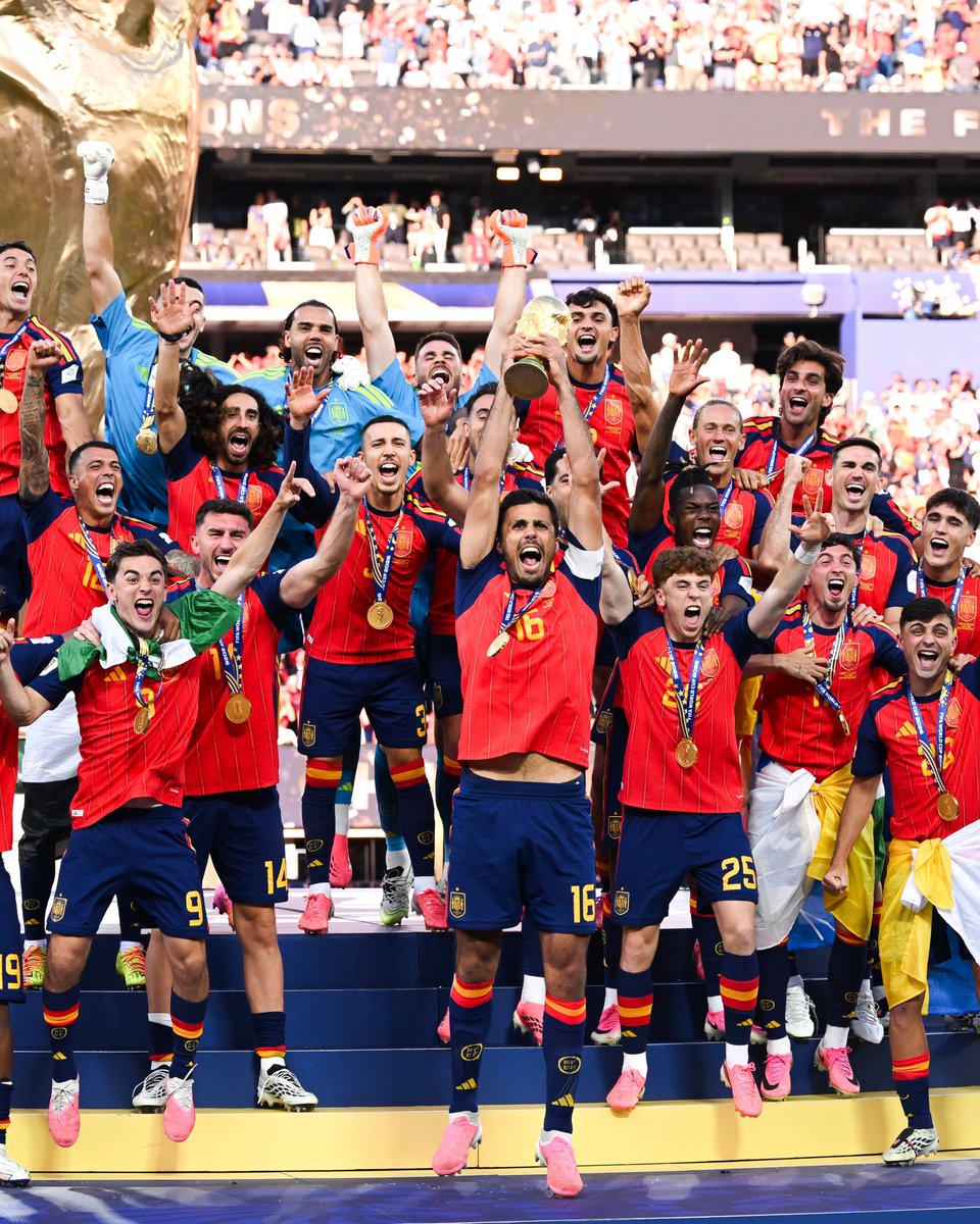 NotJustOk_'s tweet photo. Spain are World Champions https://t.co/OPOwrPBbVp