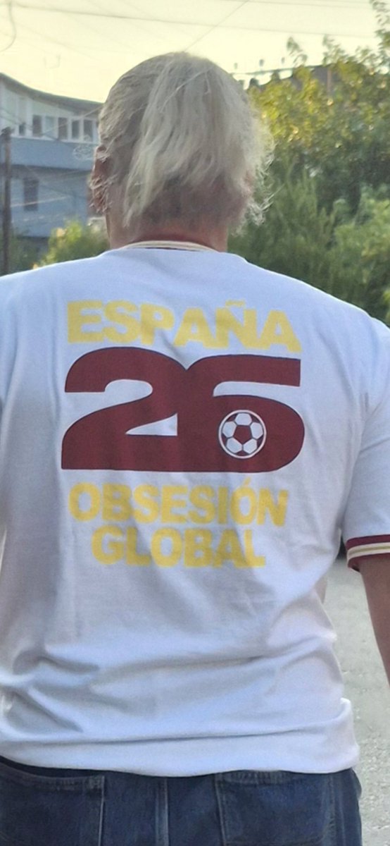 halilvatan43177's tweet photo. @voxeadora111 Holaa senora
Felicidades España. https://t.co/vA0WgfQU50