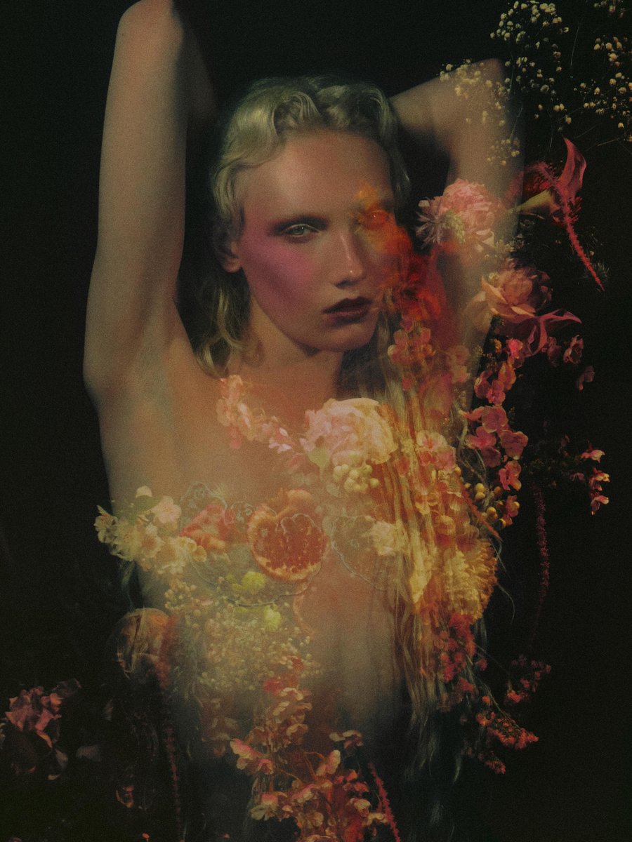 LaModeUnknown's tweet photo. INSANE: 'The Shape of Later' editorial by the magic maker ✨️Elizaveta Porodina✨️ for Violet Papers.🪡 https://t.co/I25Avd4lSM
