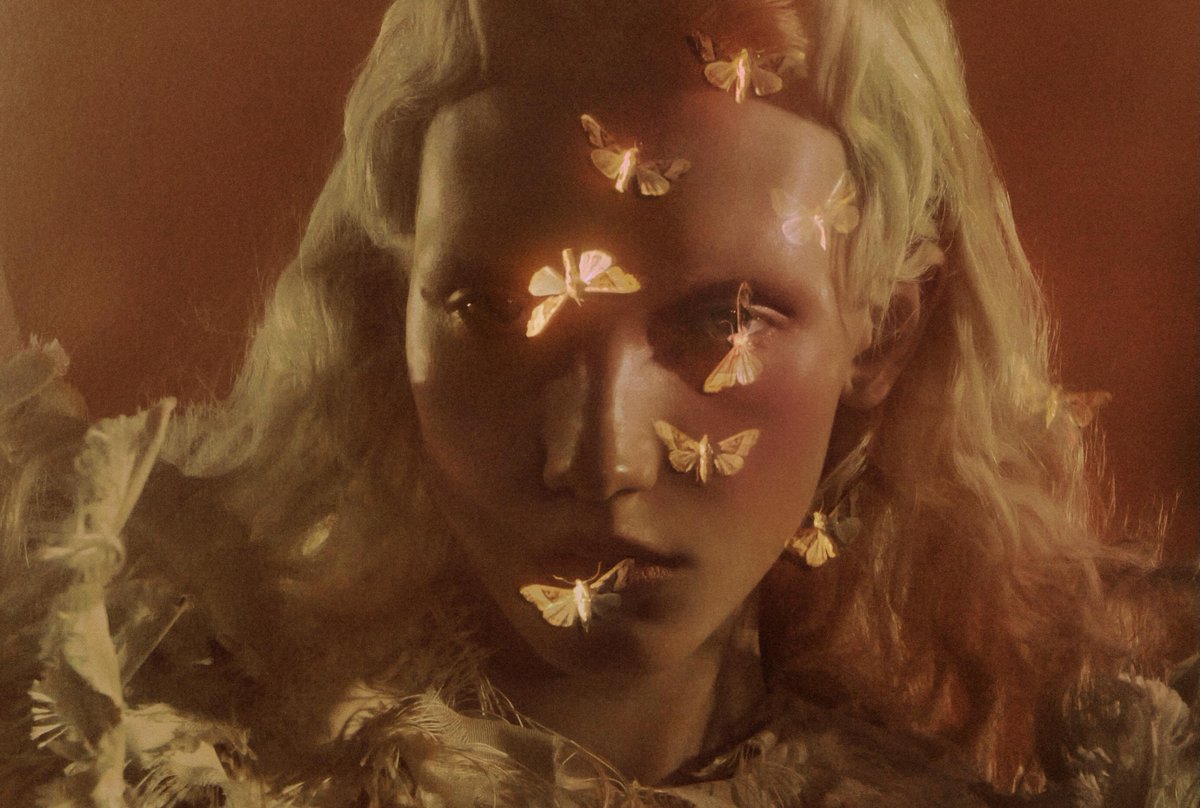 LaModeUnknown's tweet photo. INSANE: 'The Shape of Later' editorial by the magic maker ✨️Elizaveta Porodina✨️ for Violet Papers.🪡 https://t.co/I25Avd4lSM