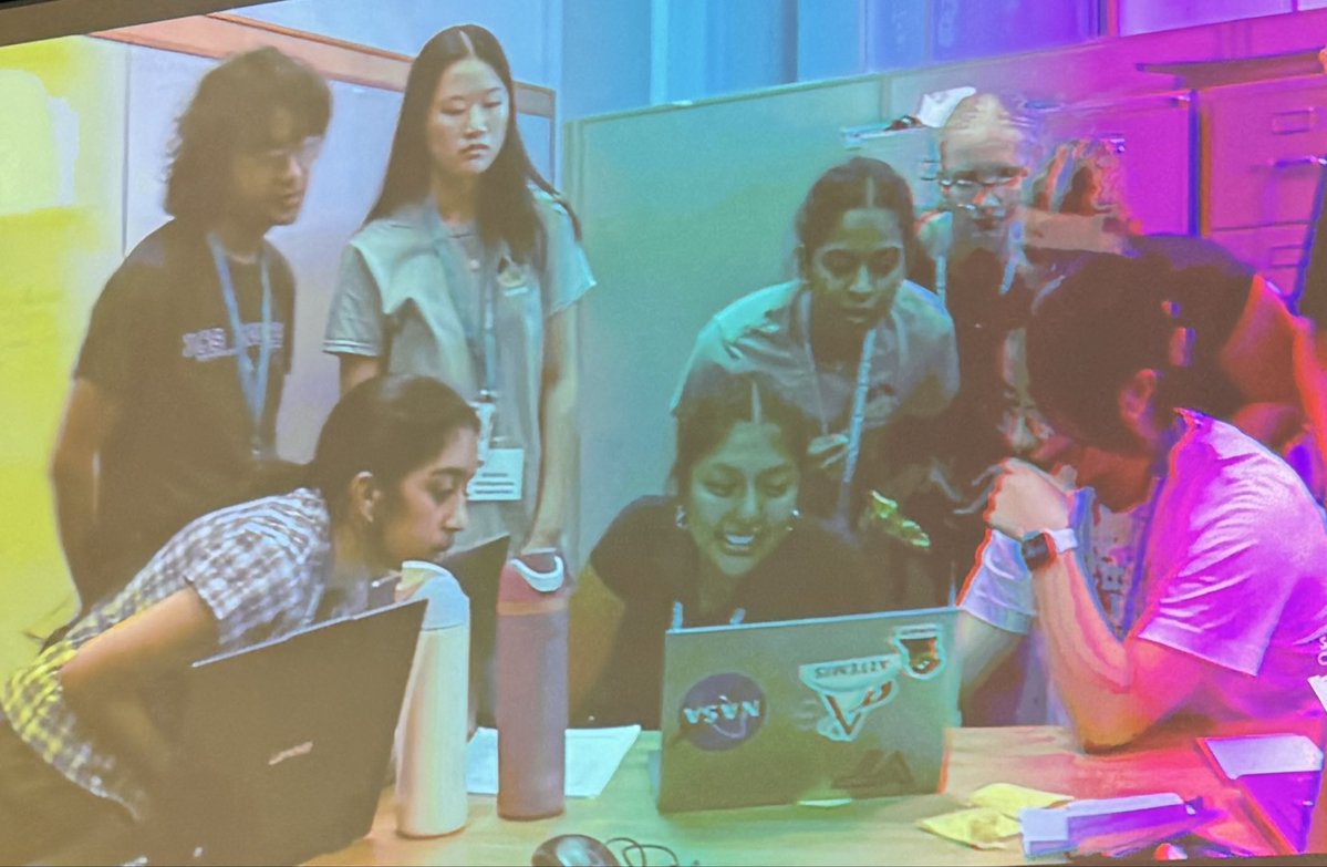 shelly_simonds's tweet photo. THIS IS WHY WE INVEST IN STEM ED! “I want to intern for NASA in the future. This program taught me skills I can take with me for my future career,” said one of the high school students in the Virginia Space Grant Consortium summer program. @NASALangley https://t.co/LxiBkGXxMn