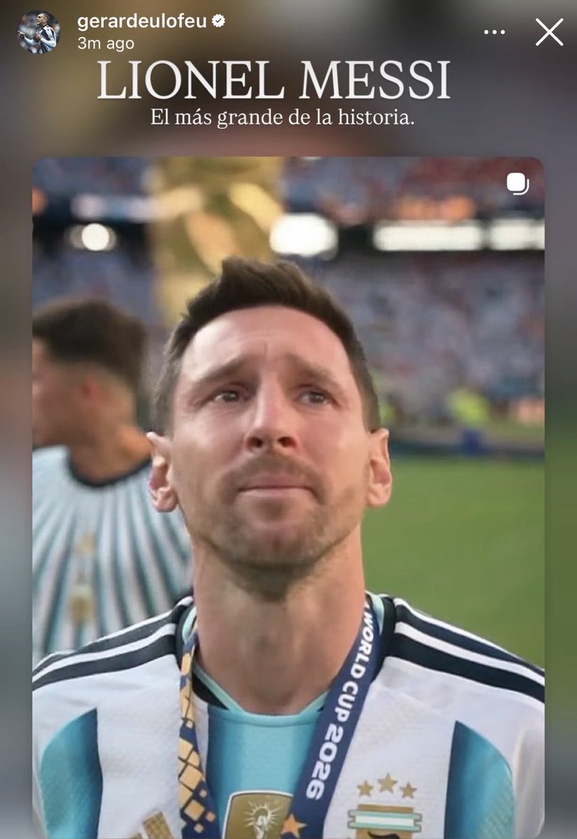 M10GOAT's tweet photo. جيرارد دولوفيو (إسبانيا سابقًا) عبر IG:

"ليو ميسي، الأعظم في تاريخ كرة القدم." https://t.co/z0oNopf6zi