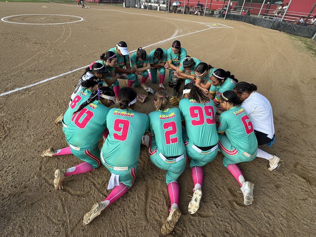 txbomberslopez's tweet photo. Great weekend in Lorena! 
Our team wrapped up the Lorena LoneStar Showcase with a perfect 5-0 record, competing hard all weekend and showcasing their talent.

Next weekend we’re in Seguin for one final summer tournament. https://t.co/OXZAjirvtZ
