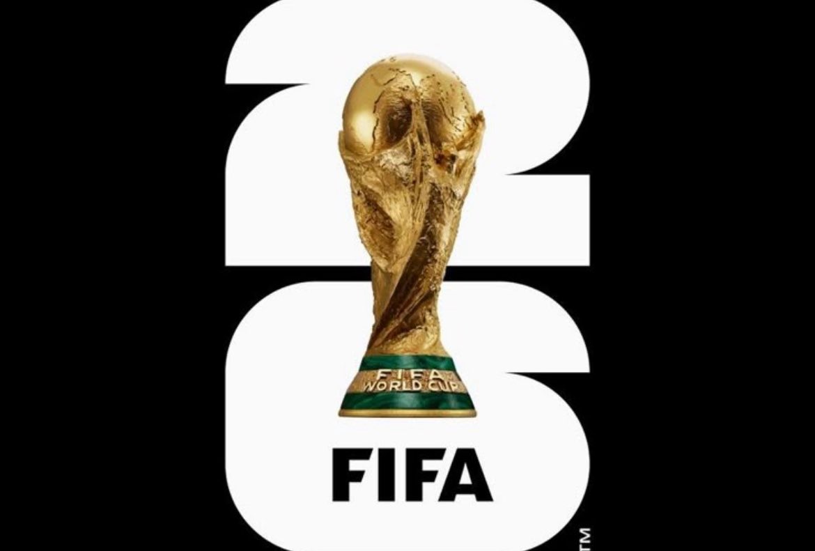 spideymina's tweet photo. 🚨 !! BREAKING NEWS !! 🚨

Flopgentina was pronounced dead as fuck due to its deserved loss against spain whereas Shoto Todoroki is alive, thriving and no. 2 hero in japan. https://t.co/y2fNCAKGYn