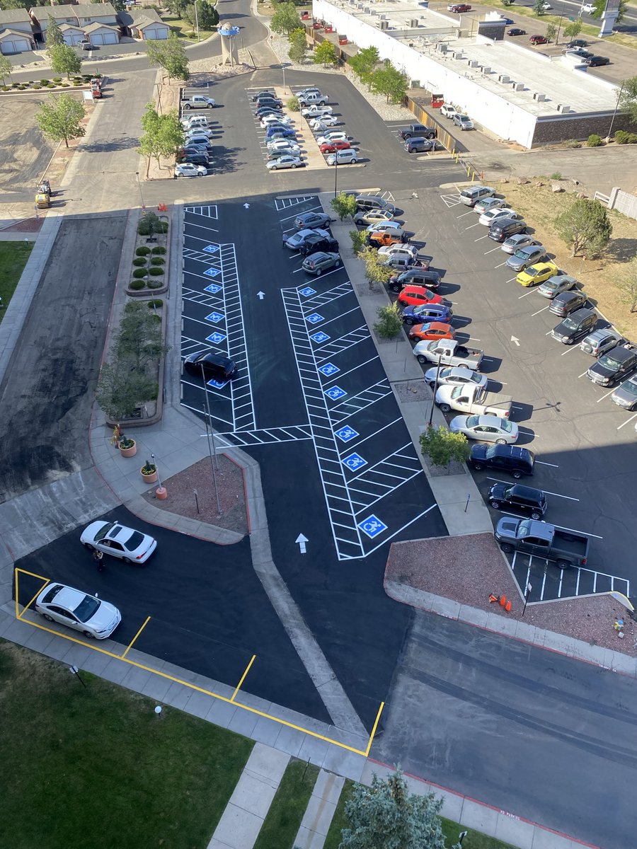 tardislove89's tweet photo. POV, your building predominantly old people. https://t.co/NaipfTv9cM