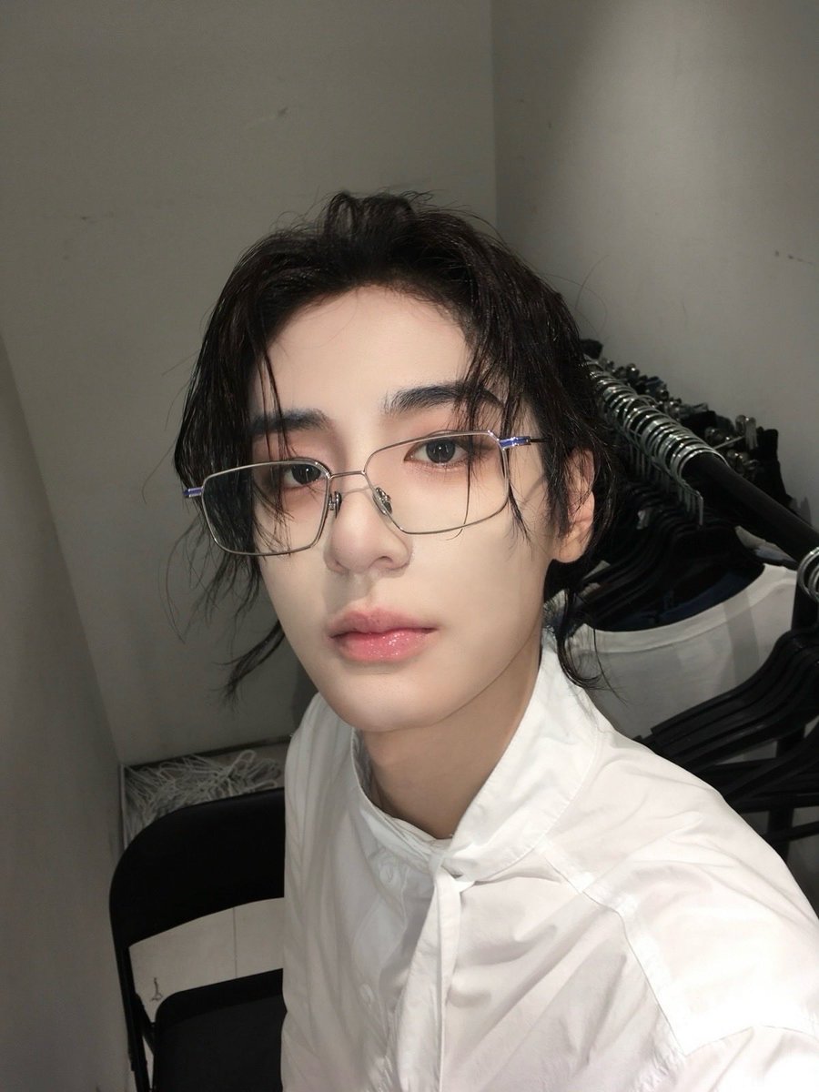뭉 tweet media