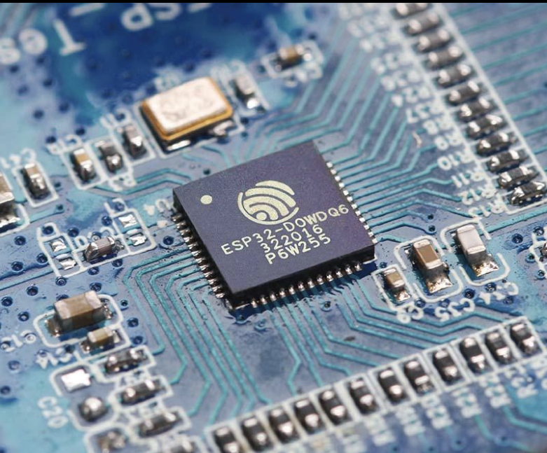 Pirat_Nation's tweet photo. A developer turned a $5 ESP32 into a tiny but surprisingly powerful ad blocker.
The custom firmware blocks 537,000 ad and tracking domains using only around 50KB of RAM. 

Instead of storing the full blocklist in memory, it keeps it in the ESP32’s flash storage.
It blocks requests in about 10 milliseconds, fast enough for everyday browsing.
