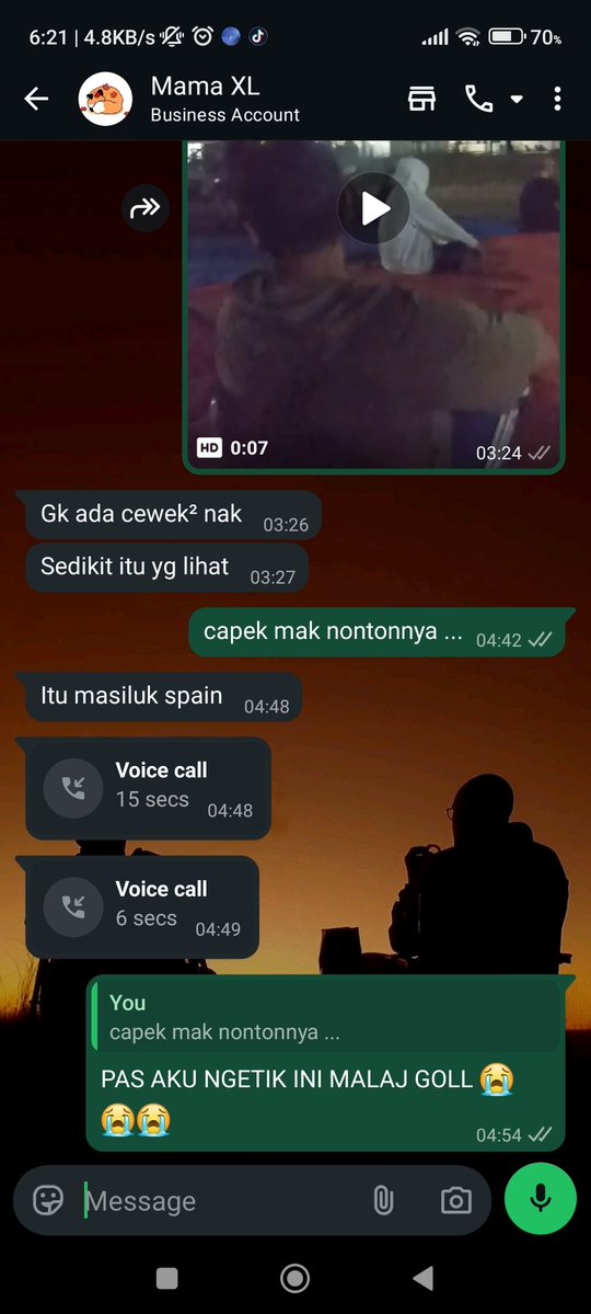 unknown tweet media