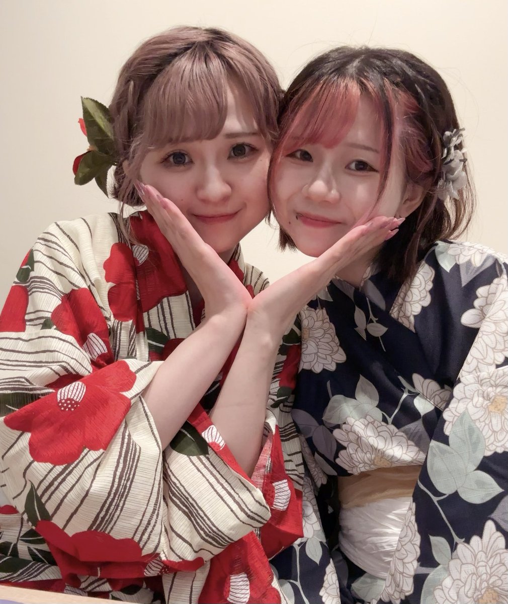 DARTS_Apoipoi's tweet photo. 🏮𝐢𝐧𝐟𝐨𝐫𝐦𝐚𝐭𝐢𝐨𝐧🏮

8月22日(土)13:00-18:00
 #あんちゃんの超矢部屋to withぱたちゃんこと #畠山優子 プロをお呼びして去年と同じく❣️「Vol.13夏祭り編」です‼️
今回枠数にかなり限りがございます🥹
【店舗のDMまで】お早めにエントリーくださいませ✨️
夏の締めくくり一緒にしましょう🪭🎐 https://t.co/5DkpirCteG