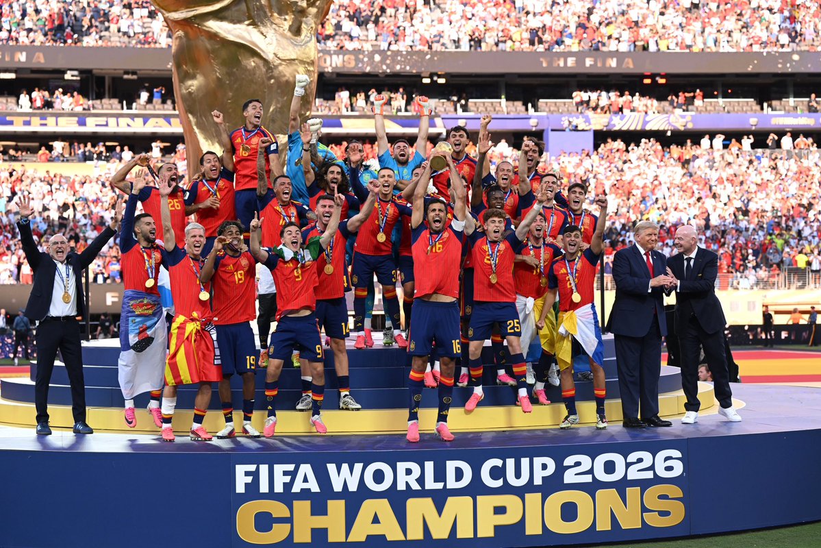 engaliq's tweet photo. بطل العالم! 🇪🇸⭐️⭐️ https://t.co/5lczIhGqwh