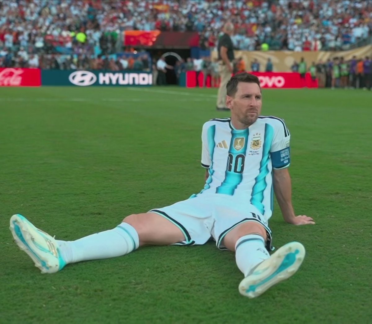 vip__69l's tweet photo. 🚨🚨🚨🚨🚨🚨🚨 عاجل ليونيل ميسي اول لاعب في التاريخ يخسر كأس العالم مرتين

يا كاتب التاريخ اتفل على ميسي 🐄

 #الارجنتين_اسبانيا https://t.co/ytz6s3kZ87