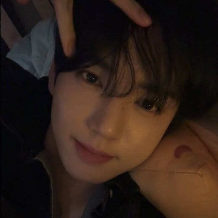 luvkyunie's tweet photo. Pagii all! โโ, baru bangun tidurrr๐ biasa aku jam segini sarapan sihh, yuk sarapan yukk๐
ใYang mau mutualan boleh Rt atau Like yaaโ, Fmbst? Dm akuu๐ใ
#roleplayer #roleplayerindo #kpop #roleplayerworld #roleplayerindonesia #roleplayindo #roleplayerkpop https://t.co/avj54Ns6Vp