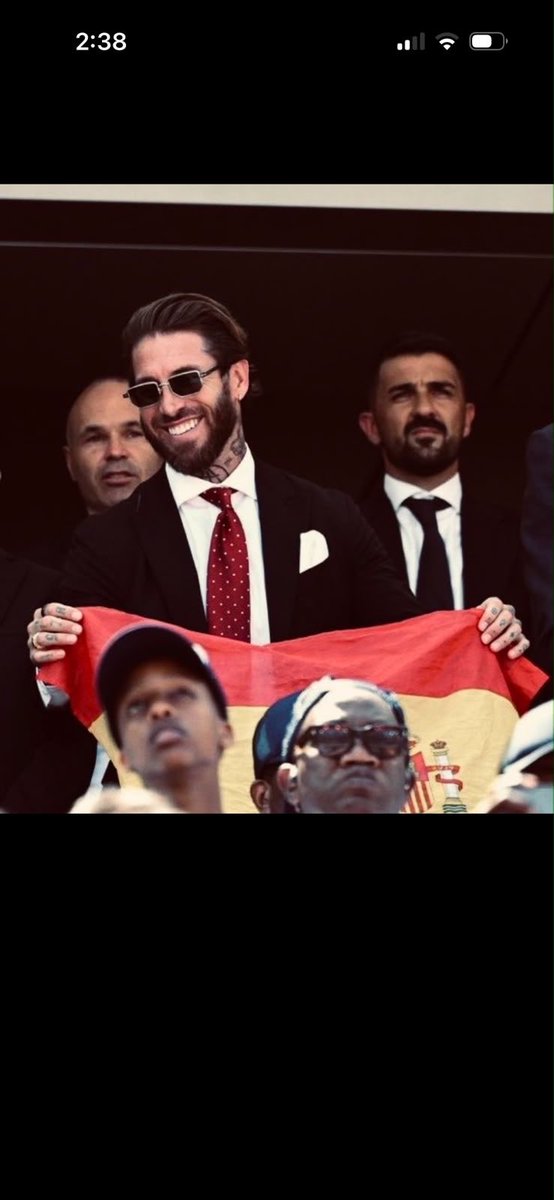 Aziiiz0110's tweet photo. إذا هذا مبسوط أنا مبسوط يا عمري ياراموس https://t.co/uOGSeJ6pfc