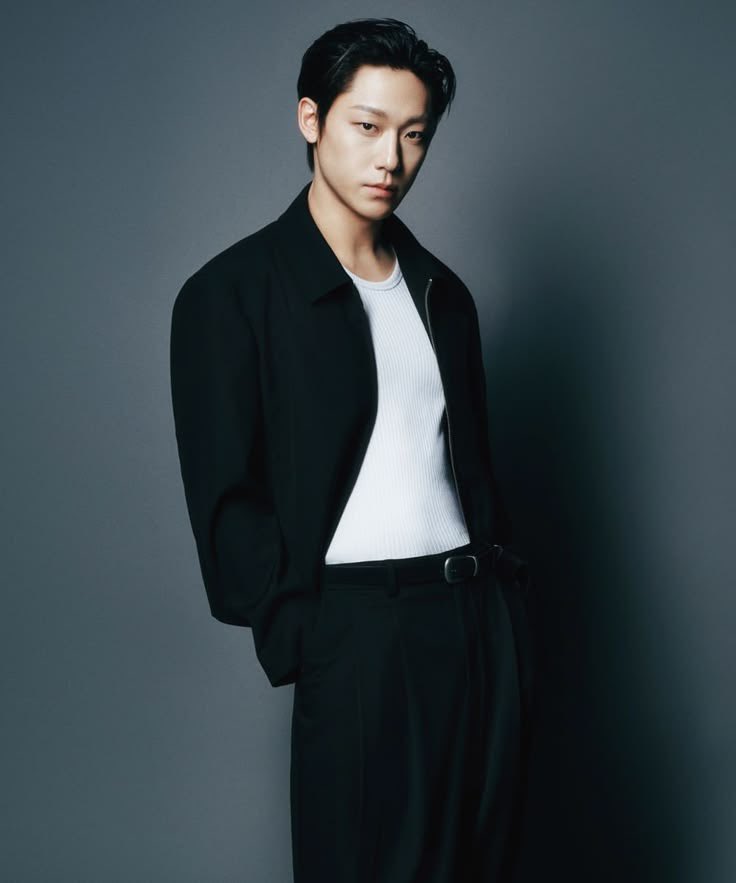 ldh_simp's tweet photo. LEE DOHYUN CONFIRMED A ROLE FOR “NAMBEOL” A MARTIAL ARTS ACTION MOVIE ALONGSIDE GO YOUNJUNG FINALLY 😭😭😭 

https://t.co/624BqhlZT5 https://t.co/a8RRMctONk