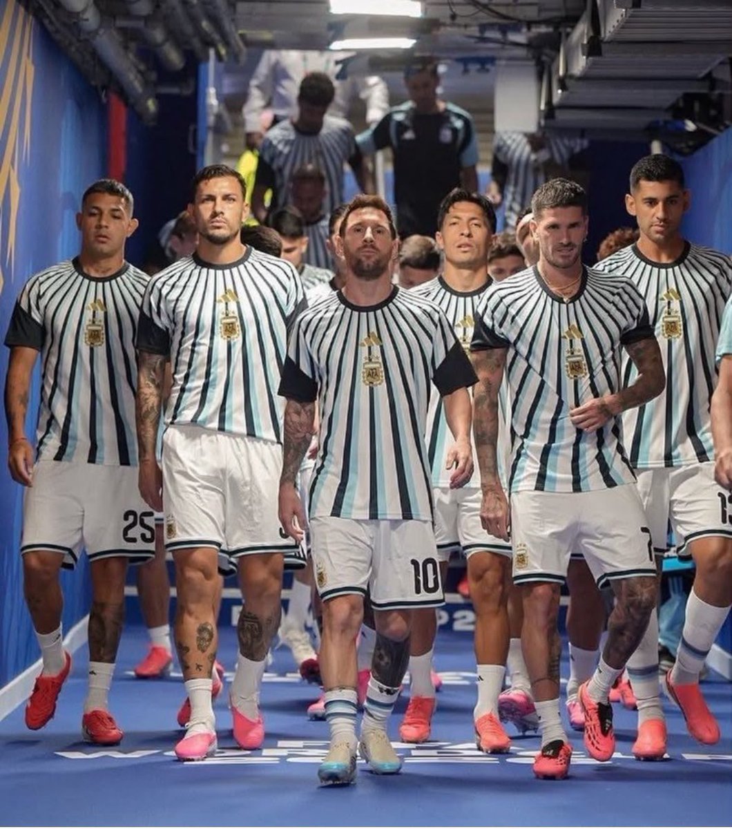 gkatopodis's tweet photo. ¡Gracias Selección! Son los mejores 🇦🇷 https://t.co/mjQW7bLXjF