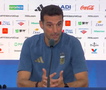 TouchlineX's tweet photo. 🚨🗣️ 𝗡𝗘𝗪: Lionel Scaloni on Messi: "39 years, guys… It’s unbelievable. From my side, I knew it well, and I was completely certain that he would continue playing until he himself decided to stop. His teammates in the national team and everyone around him would give everything for him."

"I hope he’s proud of his teammates, and I think he is. And I also hope that the people are proud of their national team, proud of him and everything he’s given."

"In my opinion, he’s the best player to have ever set foot on a soccer field. And what he did in this World Cup was astonishing, but it doesn’t change anything for me, because his status was already settled long before that."