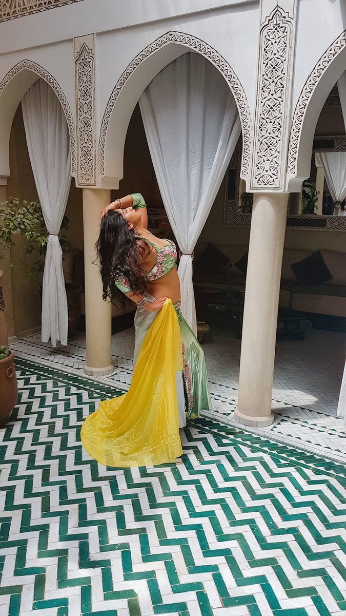 hasinabelydance's tweet photo. Join London Belly Dance classes with https://t.co/JwmvADlFXV
#bellydance #bellydancer #bellydancing #london #bellydancingclasses #bellydanceclasses #bellydanceclass #bellydancingclass #londonbellydancer #bellydanceclassnearme #bellydanceclassesnearme #privatebellydancetuition https://t.co/sWhc9N5MUC