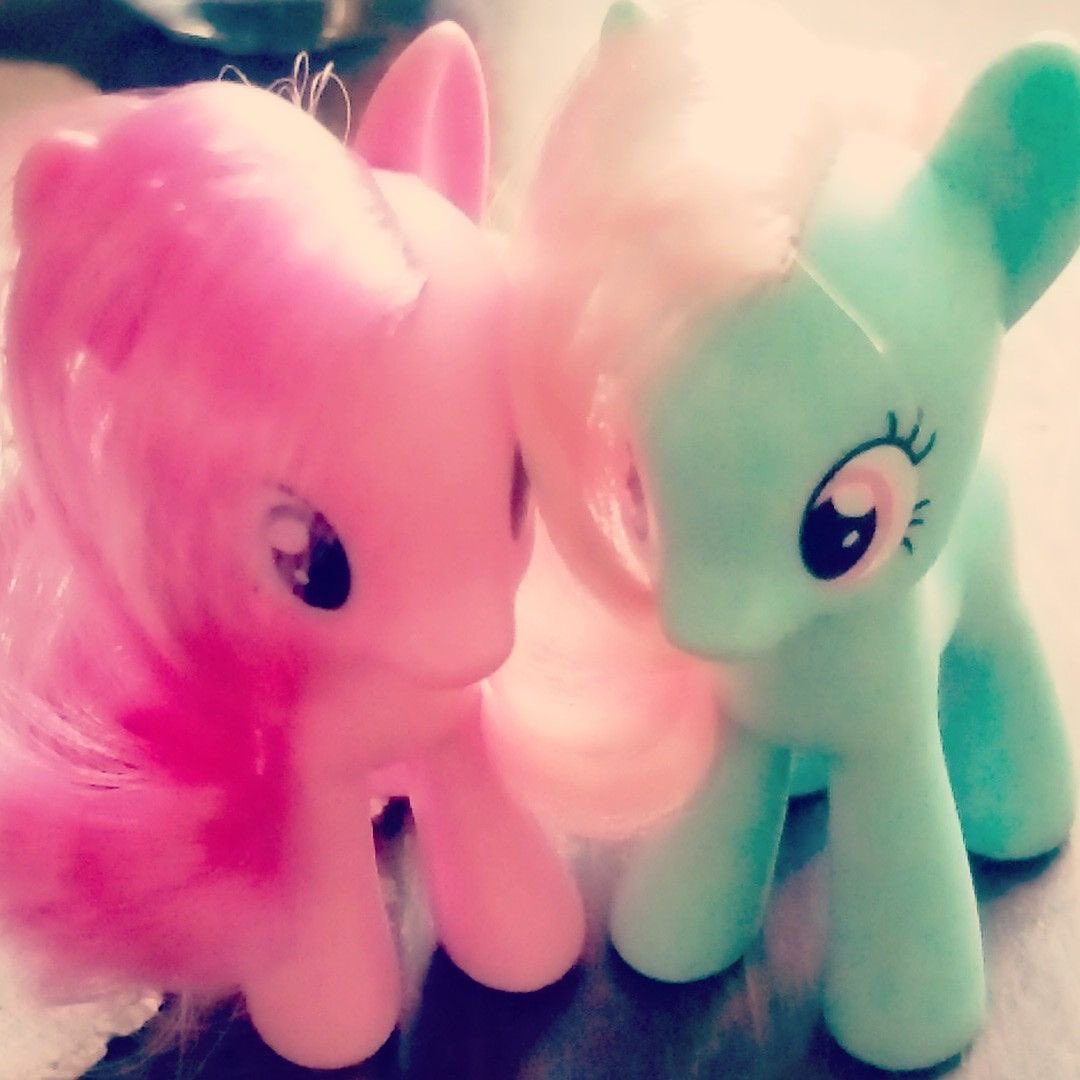 bwrbieqirl's tweet photo. funfetti  sugar  cookie  &amp;  mint  choco  chip  ice  cream   sibs   🎀 🩵 🍨 𓂂 ˳ׄ  𓂂 https://t.co/J4ozEjo3Z3