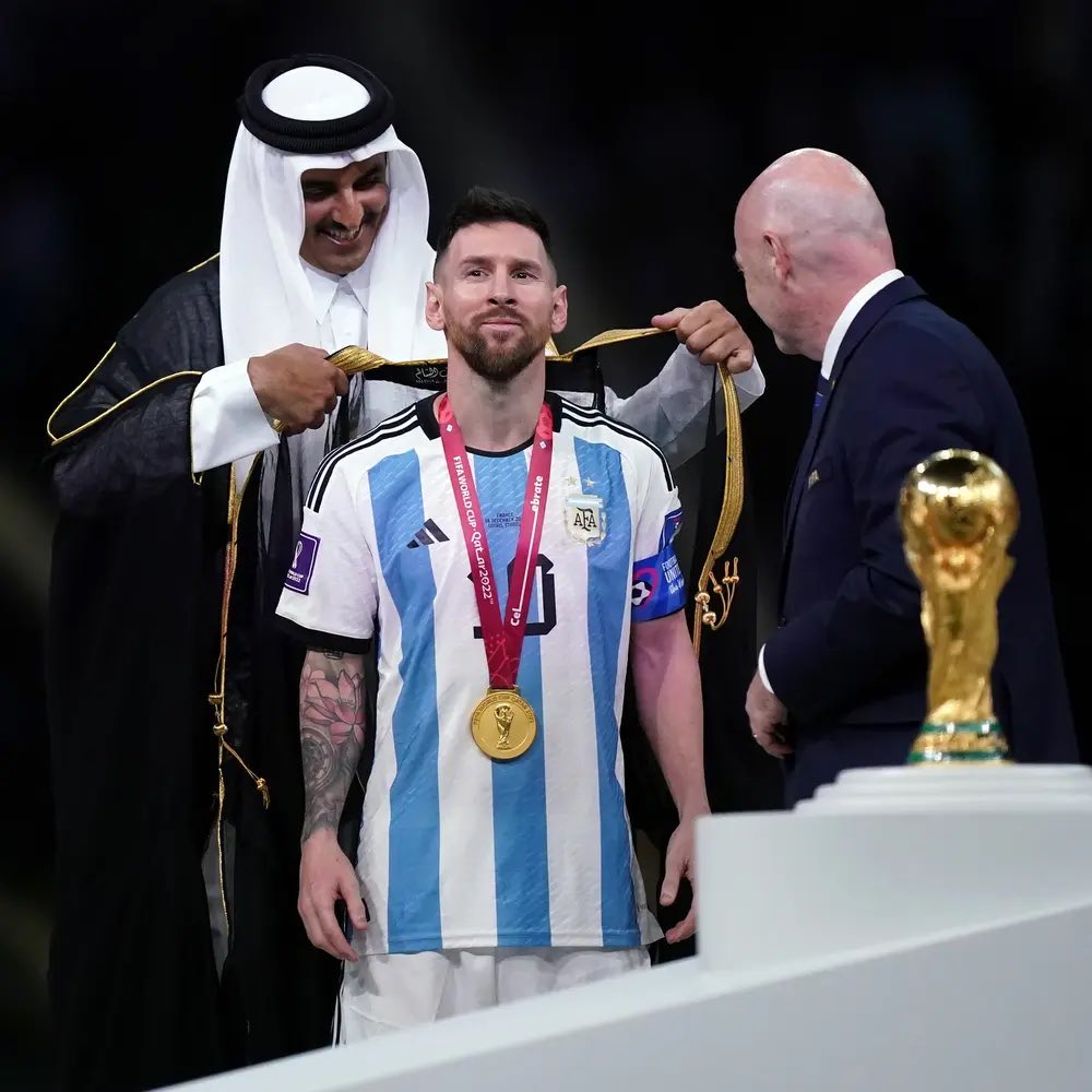 Al7rani's tweet photo. فوز مستحق للاسبان نسخيه سيئه للارجنتين ينتظرون ميسي ينقذ الموقف في عمر 39 والي ماعنده كاس عالم لا يتدخل 
#كأس_العالم2026 https://t.co/wSGgtgyR2T
