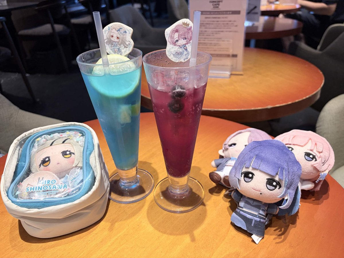kirapy0714's tweet photo. 昨日のお写真
麻央Pさんと学マスのスイパラコラボに行ってきました！

パンケーキには篠澤さんを描き描き…
ピザとBBQセットまで食べられて良かったです👍 https://t.co/W6DqKa9gTh