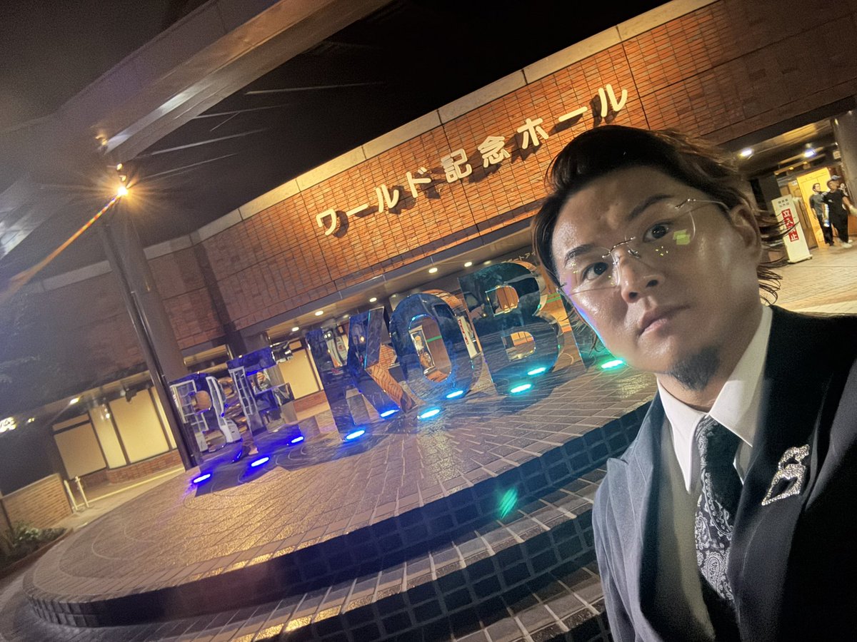 dg_u_t's tweet photo. おはよう！

NATURAL VIBESがみんなを笑顔にする。

やるぞ！

#DRAGONGATE
#KOBEプロレスフェスティバル2026 https://t.co/eqcgQ5L5um
