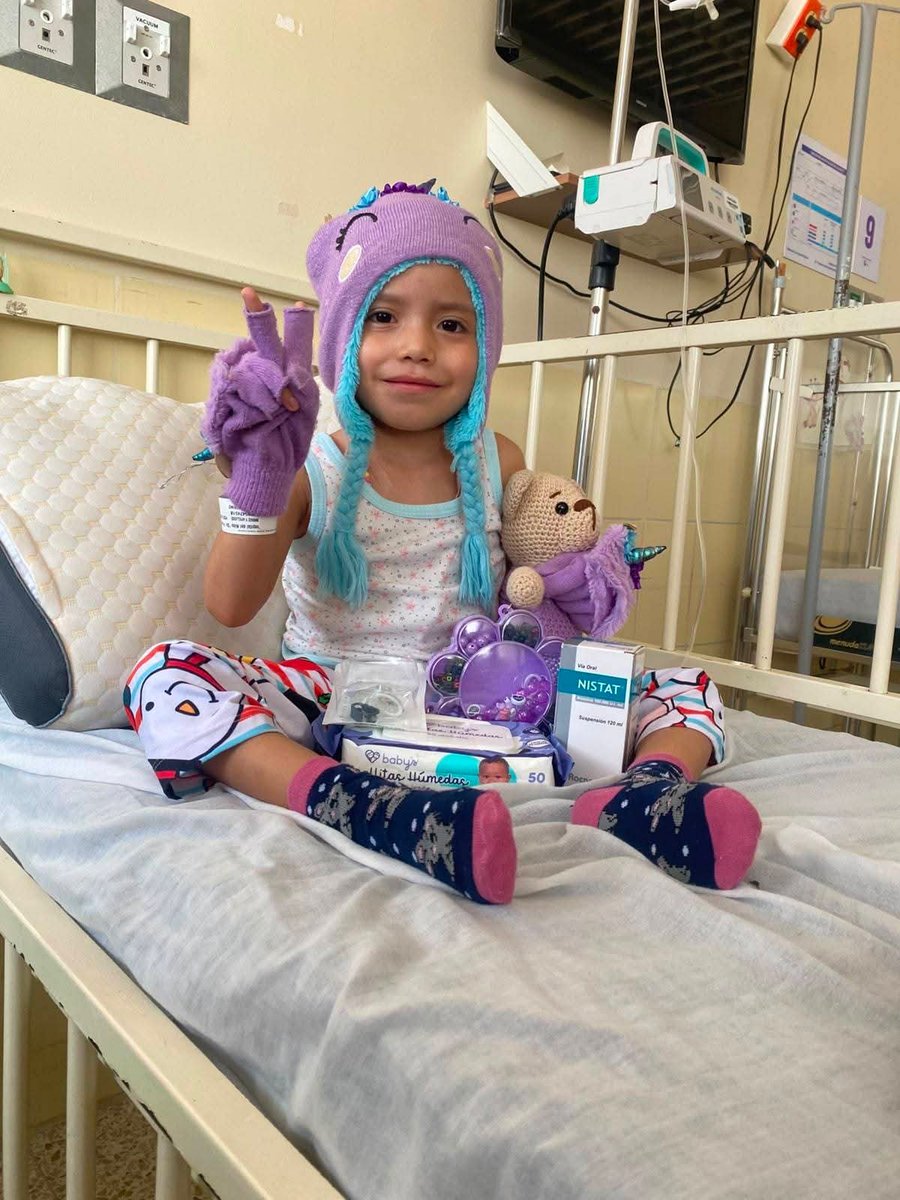 PaolaSmith2812's tweet photo. Team #cytocan 🙏🏽🎗️🏥 https://t.co/h6ZMCKyO1w