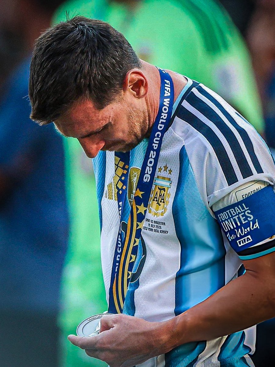 Messi Archive tweet media