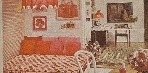 TessGunn1's tweet photo. Our 1969 guide to transforming a room with bold hues. https://t.co/nU8cLfqCxt https://t.co/ZfT1Gmn5xK