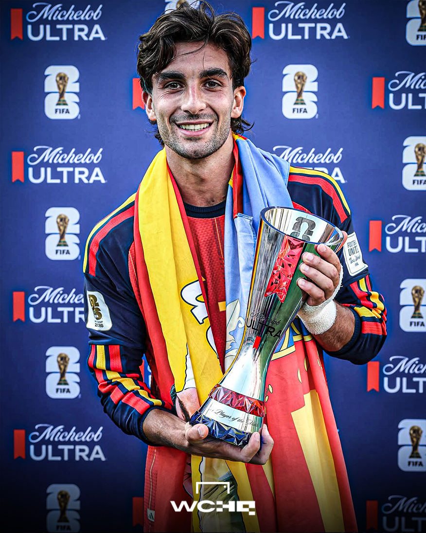 goal's tweet photo. A legendary performance off the bench! 🇪🇸🏆

Ferran Torres receives his man of the match award after becoming only the second substitute ever to score a World Cup Final winner after Mario Gotze in 2014 👏 https://t.co/Jjop4yF68d
