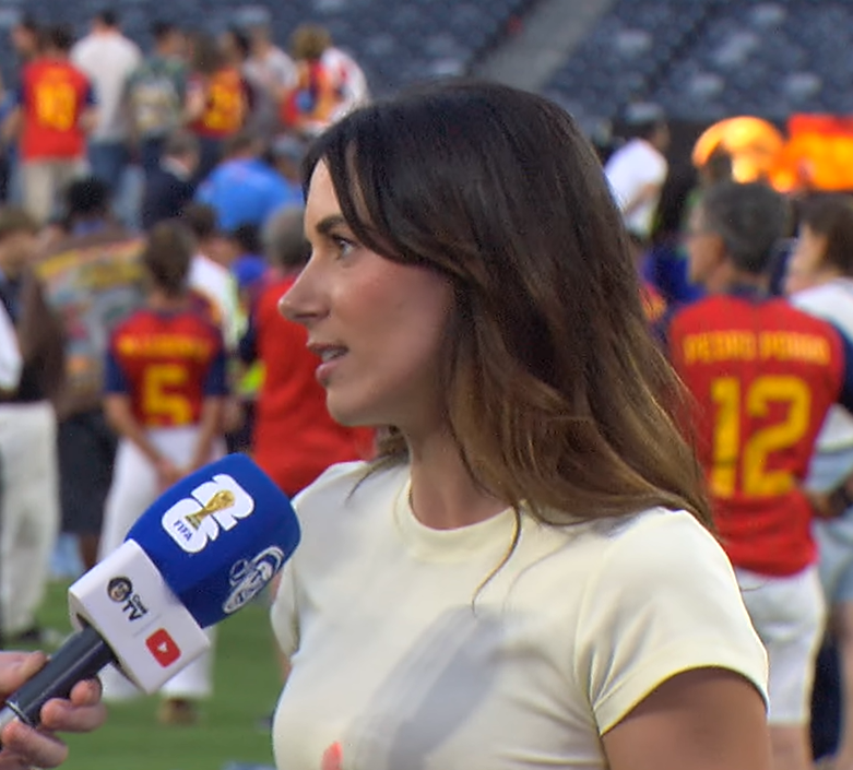 futtmais's tweet photo. "Para mim, o Messi é o melhor da história e não terá nenhum igual."

- Aitana Bonmatí https://t.co/m9gtUn2uYV