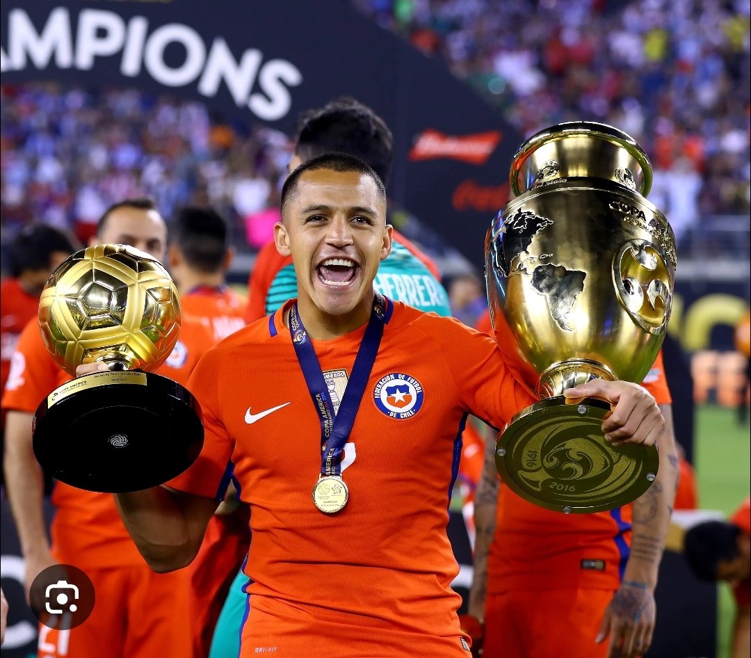 Mathi012__'s tweet photo. @lautarodeIcampo Que difícil se te da el metlife gordo 🤣🤣🤣 https://t.co/aNT8Ngqjcp
