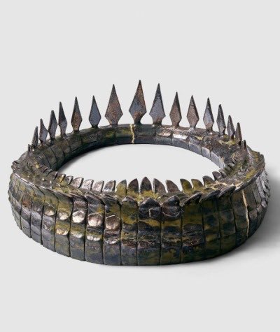 pmamtraveller's tweet photo. "Crocodile Crown" by artist Saj Issa https://t.co/LCCwd00GXV