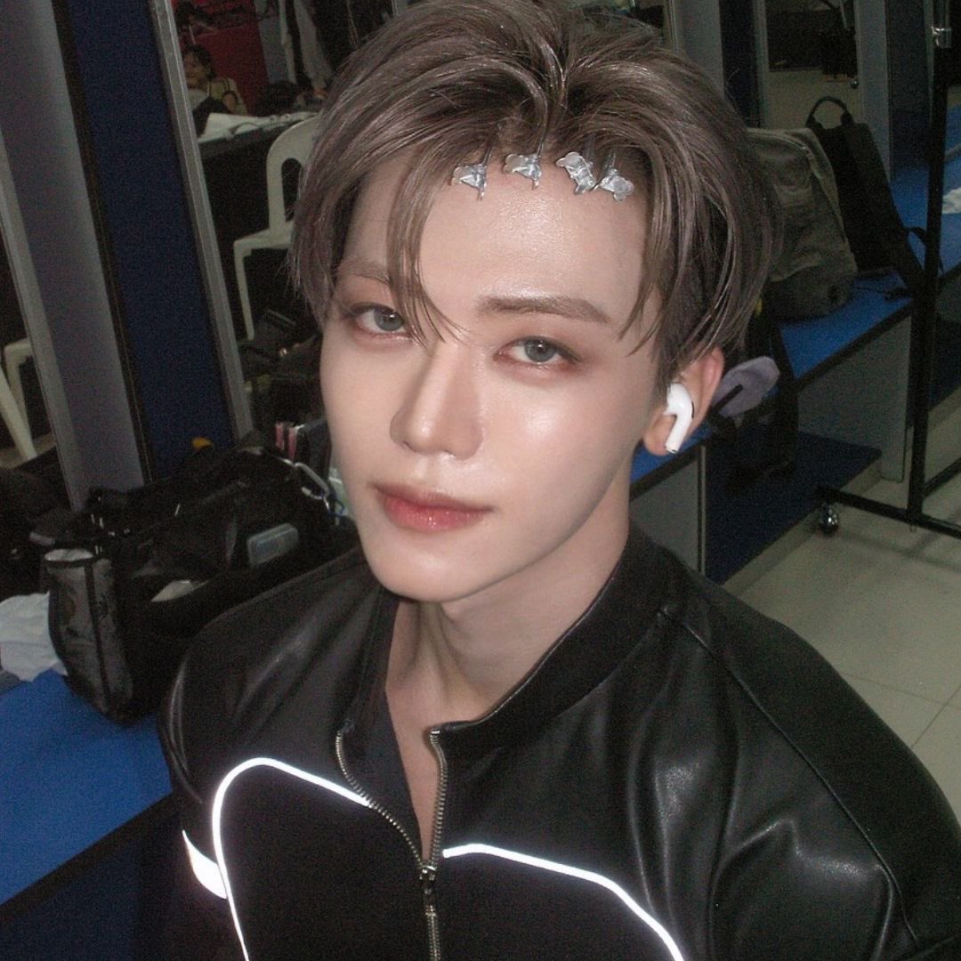 lovejaeminbunny's tweet photo. who just looks like this oh my god https://t.co/5PbB3fGcNj