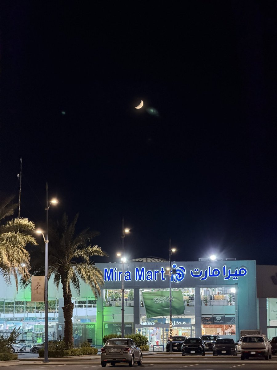 The12xmoon's tweet photo. 24🌻🎈 https://t.co/ufWlJtSBXe