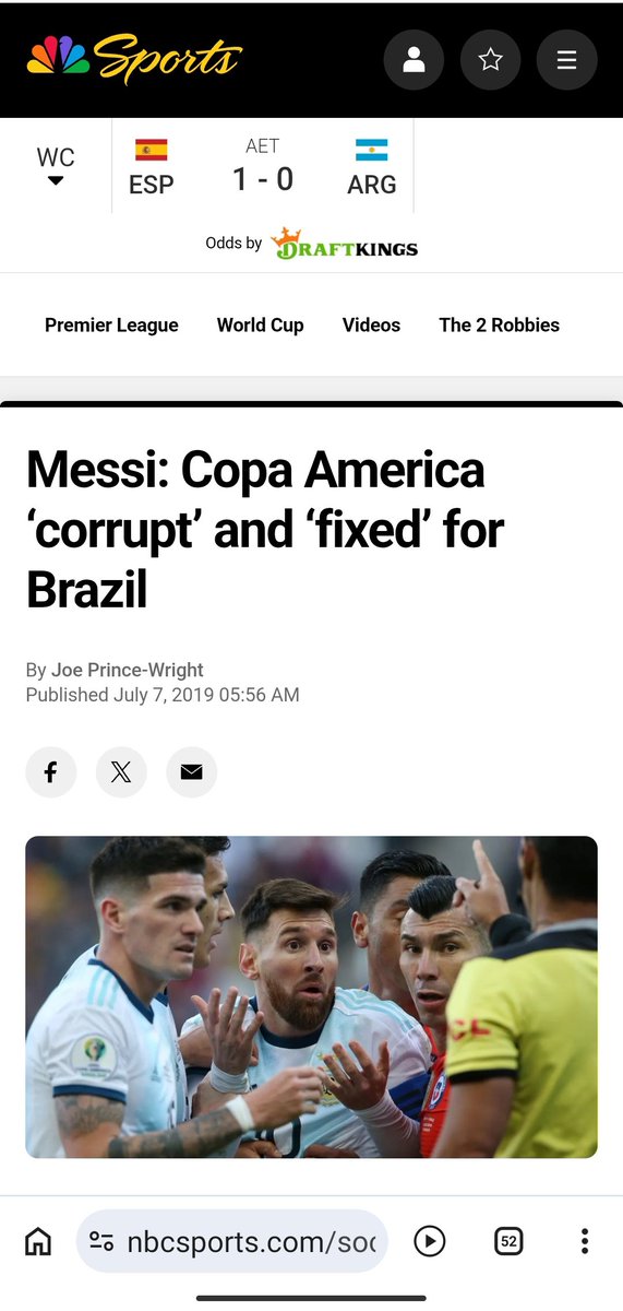 MOE_VEEZY's tweet photo. @MessiLeoBrasil_ Same Messi in 2019 after being knocked out of the tournament https://t.co/P0sHcHCOrX