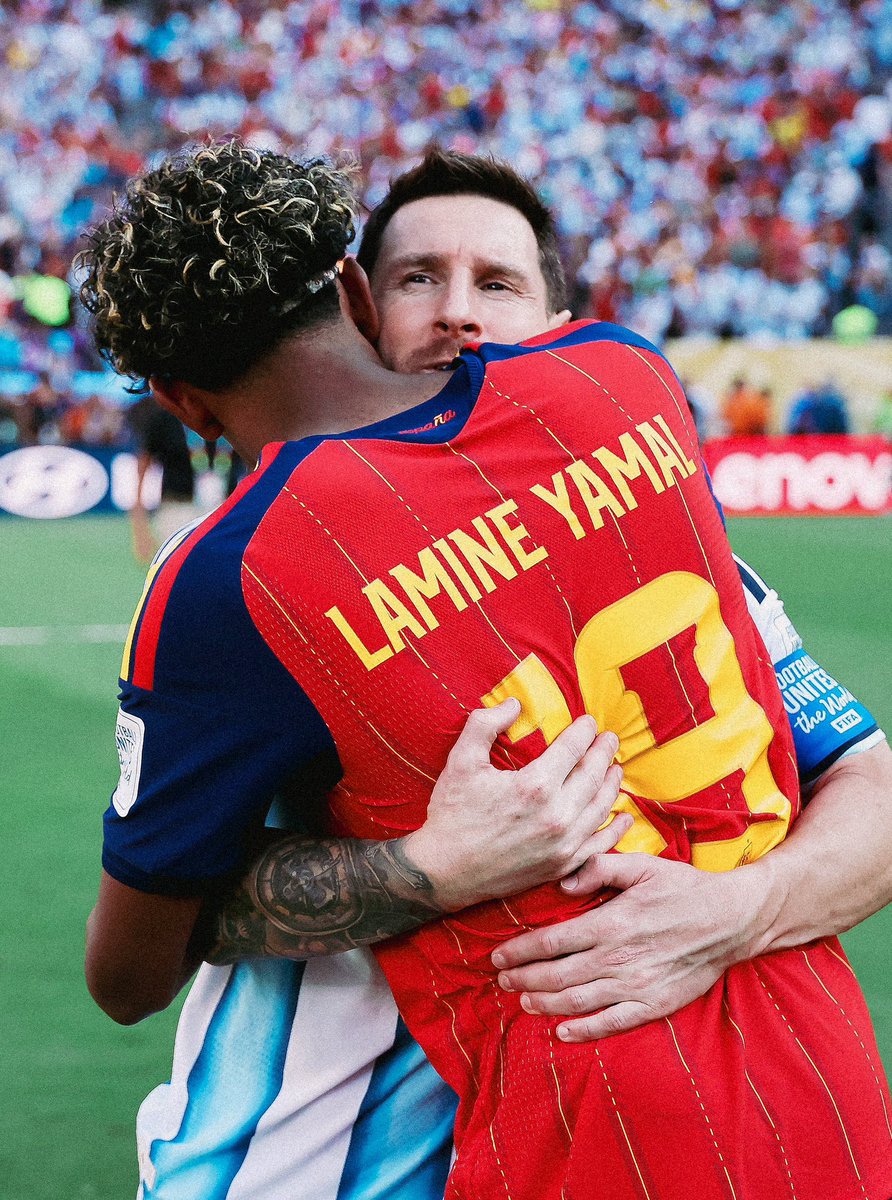LUNEoBLUE's tweet photo. 💙❤️🐐 https://t.co/PO2iKyxiDc